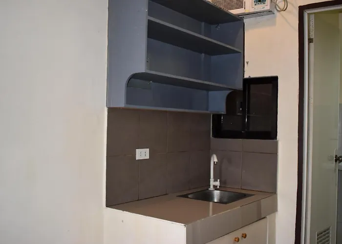 1812 Vc Hotel *