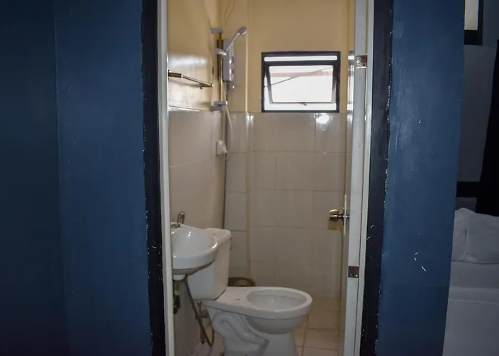 1812 Vc Hotel *