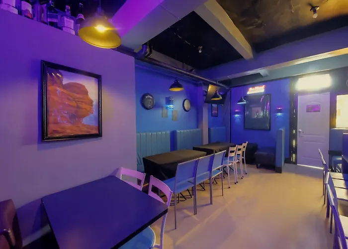 1812 Vc Hotel *